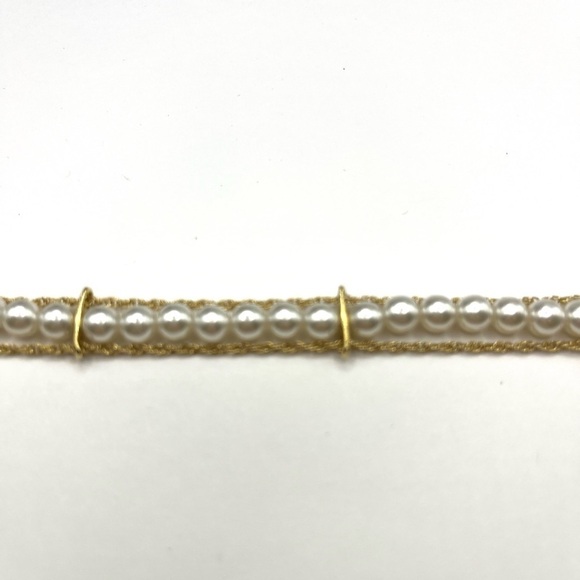 Vintage Bracelet Goldette NY Pearl & Gold Chain Bracelet Gold Tone safety clasp - Picture 11 of 12